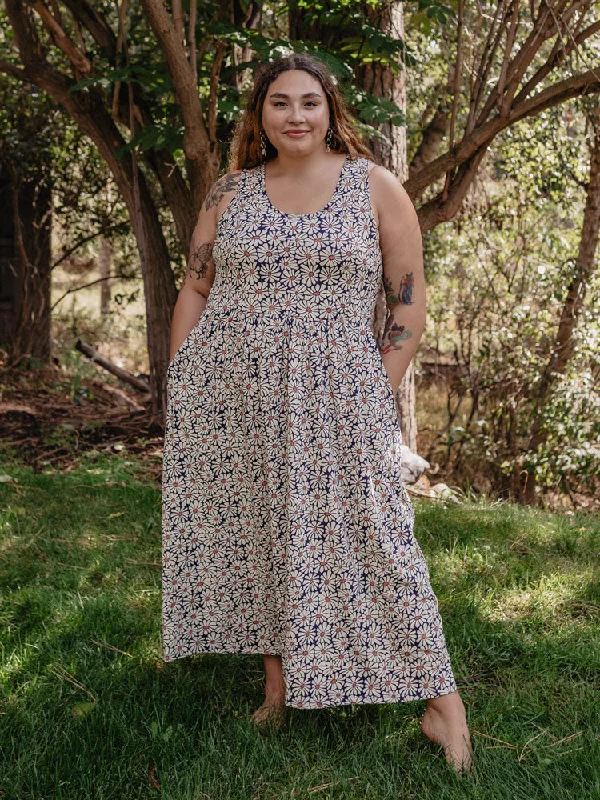 Chic & Modern Sales Refined Look Cheri Plus Size Maxi Dress - Matisse Navy