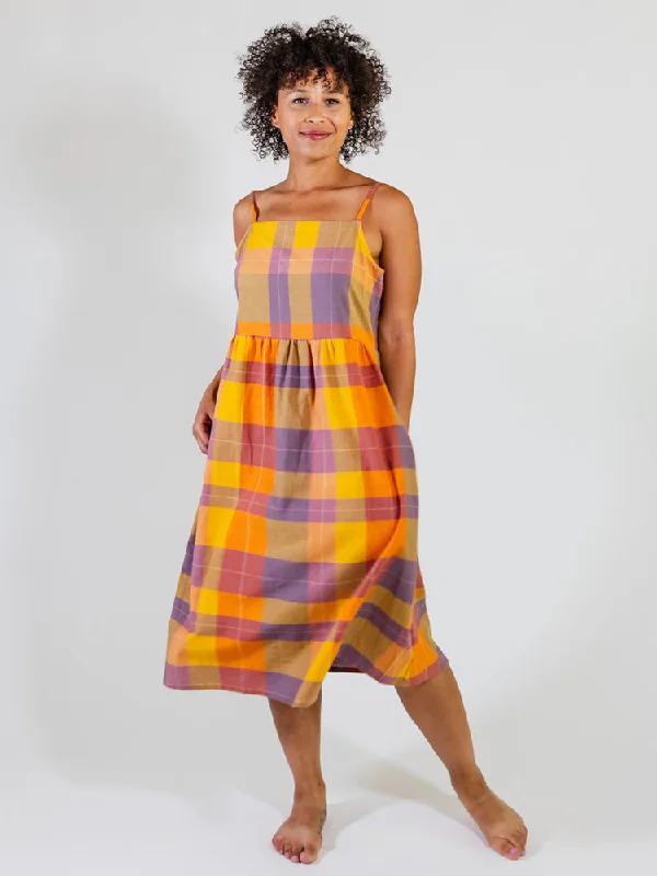 Avant-Garde Style Promotions Feminine Grace Ivy Midi Dress - Sunset Plaid