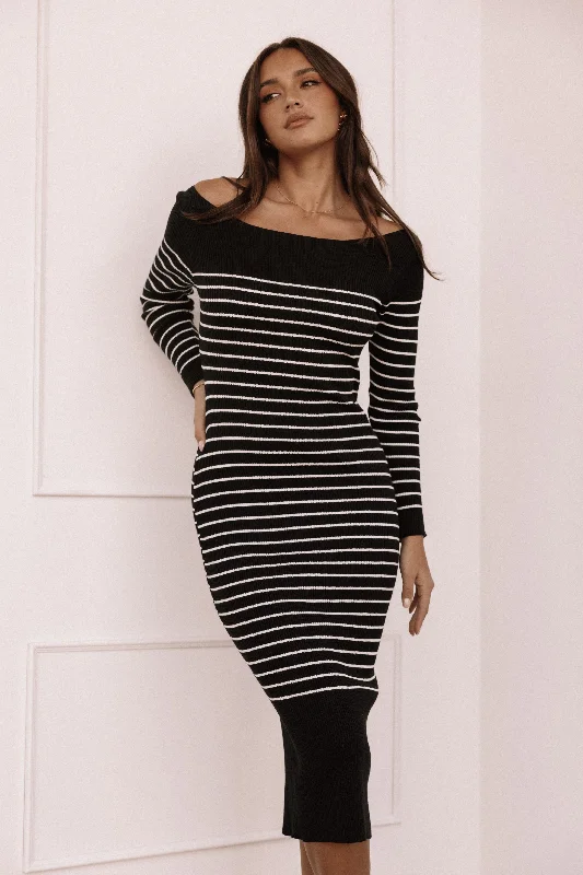 Unleash Your Trend Driven Style Modern Romance Baxtor Off The Shoulder Midi Dress - White/Black