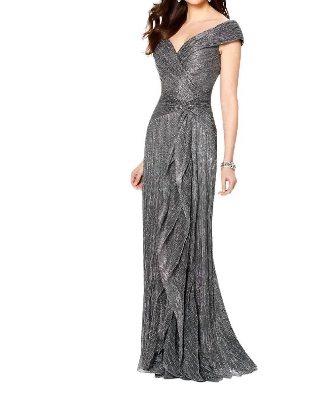 New Season Fashion Preview Casual Chic V-Neck Cascading Ruffled Gown In Grey