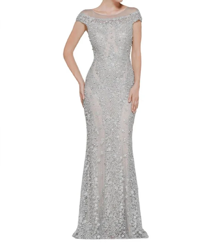 Unleash Your Style Sleek Design Lace Applique Illusion Bateau Sheath Gown In Silver/nude