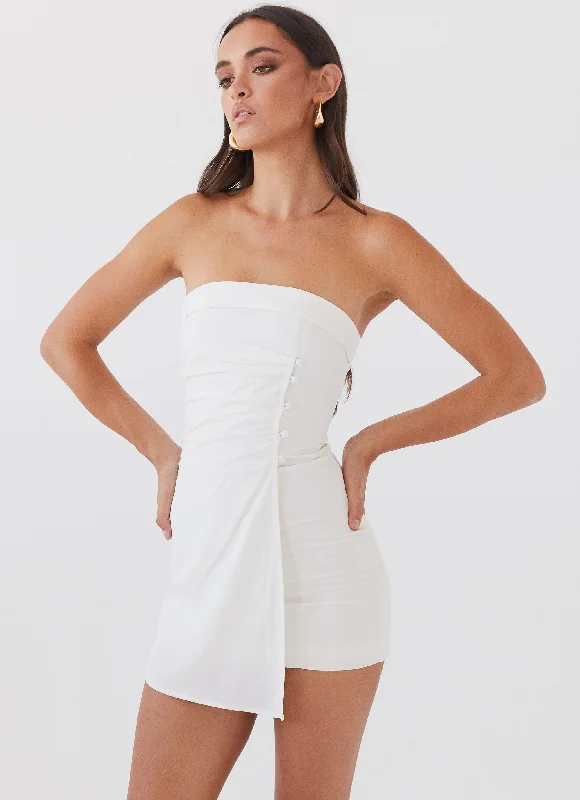 Playful Fashion Offers Modern Romance Lavinia Linen Tube Mini Dress - White