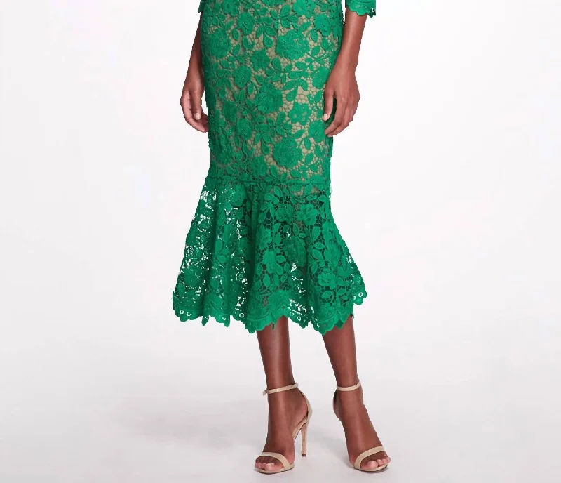 Chic Style, Always In Vogue Dreamy Draping Off Shoulder Scalloped Lace Gown In Emerald