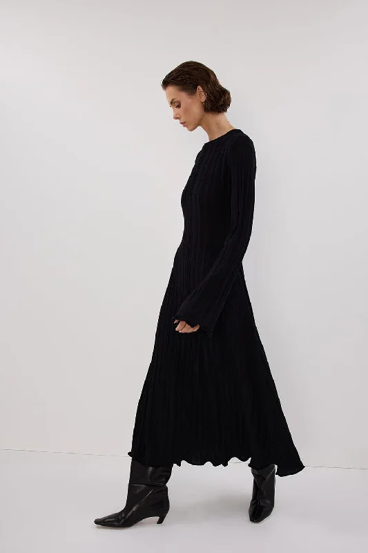 End-Of-Season Clearance Dreamy Aesthetic SYLVIA BLACK KNIT MIDI DRESS