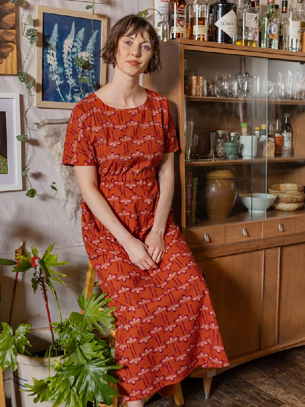 Cozy Comfort Style Sale Artful Design Aimee Maxi Dress - Mod Daisy Spiced Coral