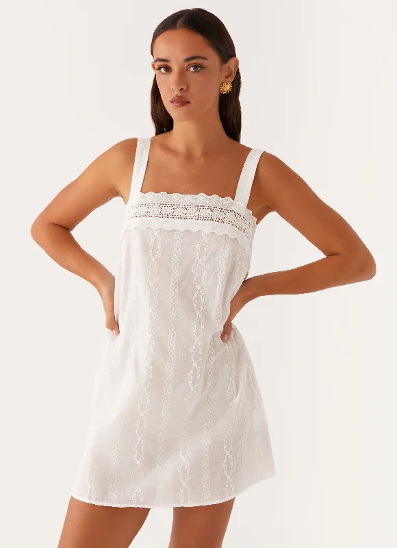 Seasonal Style Discounts Coastal Beach - Inspired Style Calla Broderie Mini Dress - White