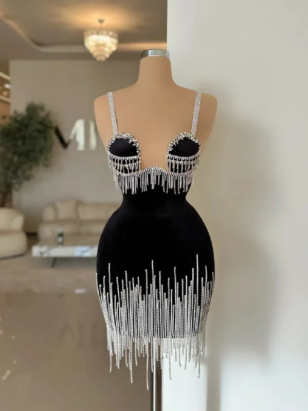 Budget-Friendly Fashion Feminine Allure Black Velvet Evening Dress Party Birthday Crystals Tassel Mini Sheath Bridal Dresses