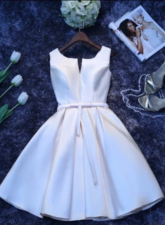 Unleash Your Trend Driven Style Feminine Charm Ivory Satin Short Simple Cute Bridesmaid Dress Party Dress Simple Homecoming Dresses    cg22118