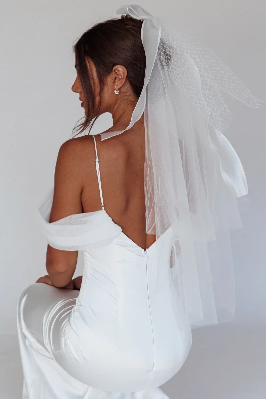 Hot Brand Discounts Urban Sophistication Evelyn Bow & Fishnet Bridal Veil White