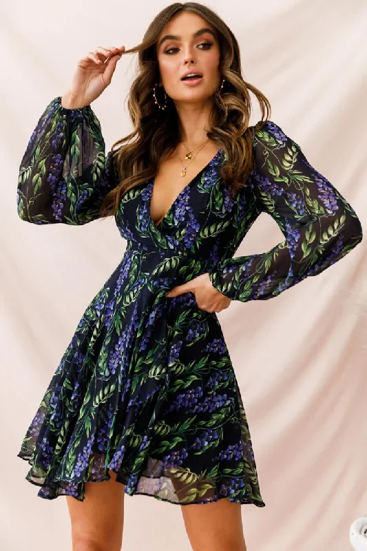 Sustainable Fashion Extravaganza Seasonal Trend Wisteria Lane Long Sleeve Tea Dress Navy