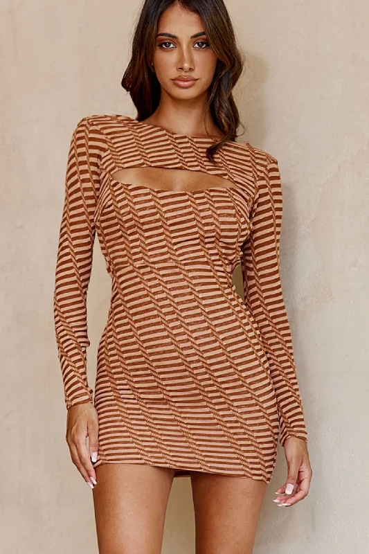 Timeless Elegance Sale Hollywood Glam Award - Show Style Rendezvous Long Sleeve Keyhole Bust Tied Back Dress Geometric Print Mocha