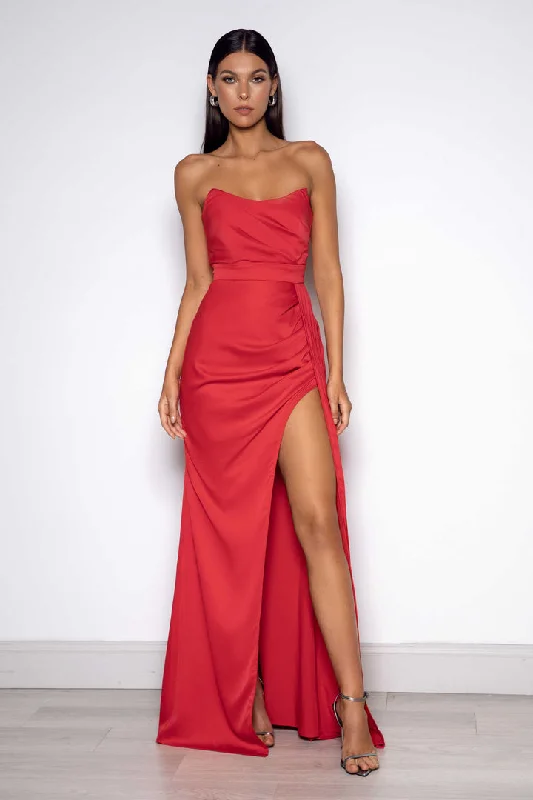 Flash Sale Fashion-Forward Style Elias Dress - Red