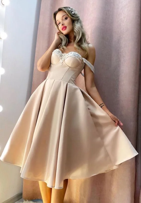 Day-To-Night Styles Elegant Details Vintage Tea Length Bridesmaid Dresses Sweetheart Corset Prom Dress     cg20602