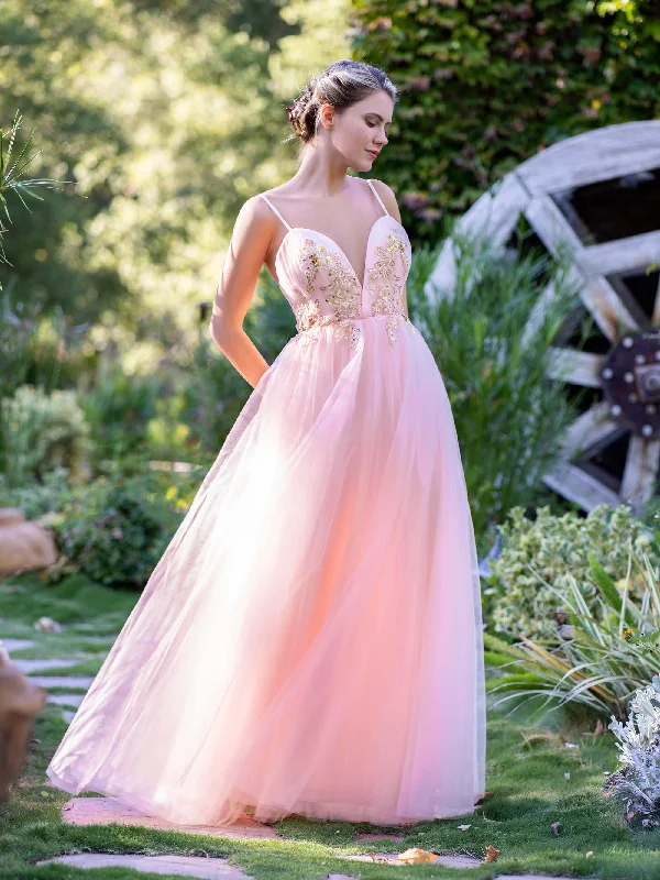 Fashion Forward Limited - Edition Drops Roycebridal A-line Deep V Neckline Applique Tulle Prom Dress